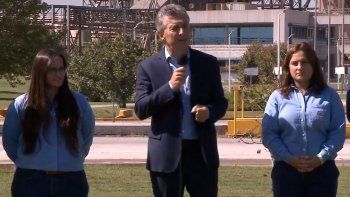 Otra vez brotes verdes:  Macri resaltó el aumento de la venta de cemento como un signo de lenta recuperación