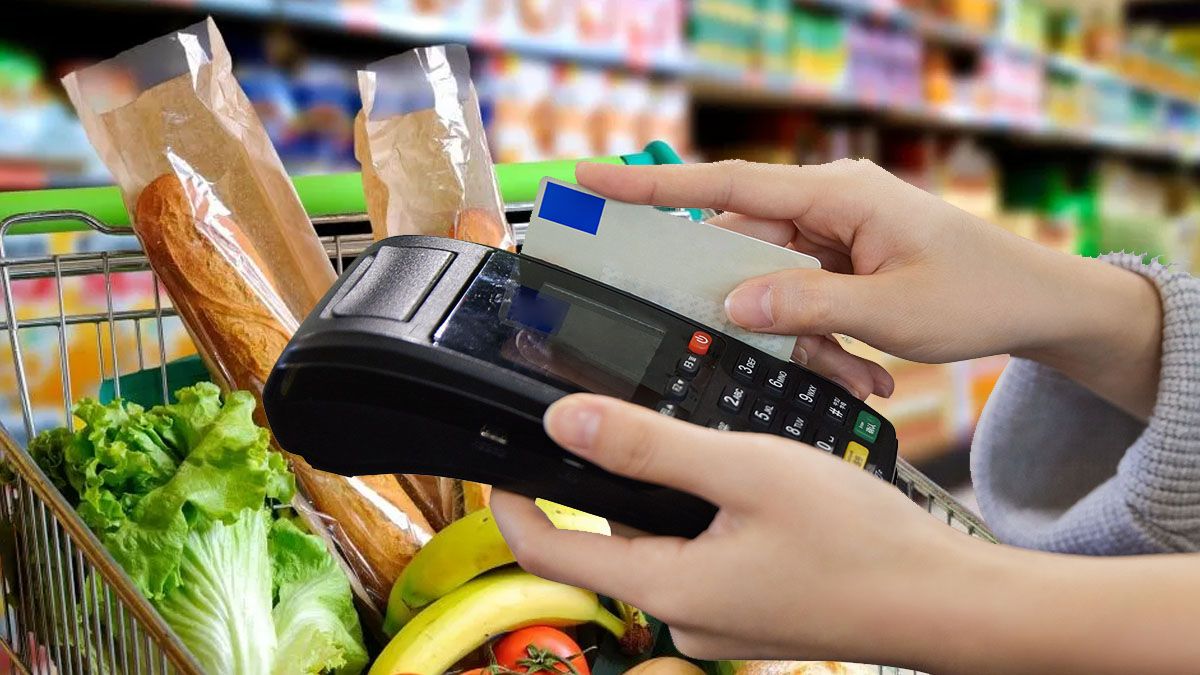 La tarjeta de crédito se usa cada vez más en el súper