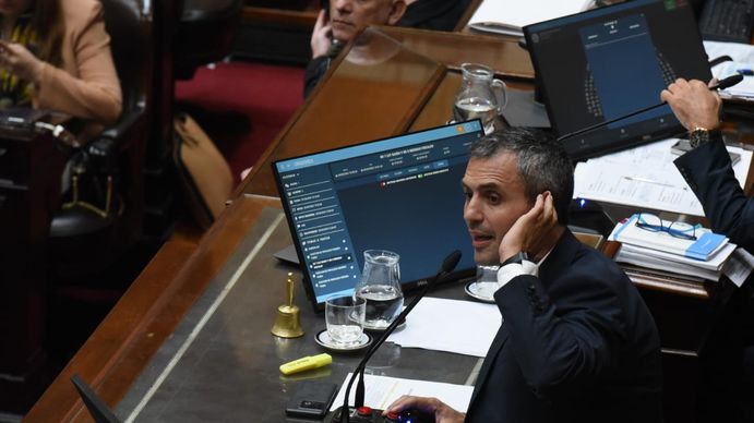 Media sanción a la Ley Bases: sorpresas, fracturas y un pase de facturas que se viene en LLA