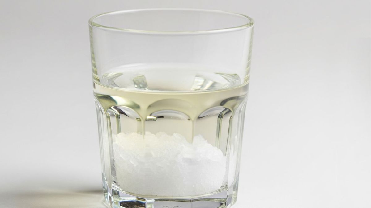 El truco de mezclar vinagre y sal en casa: para qué sirve este ritual energético y cómo hacerlo. (Foto: Archivo)