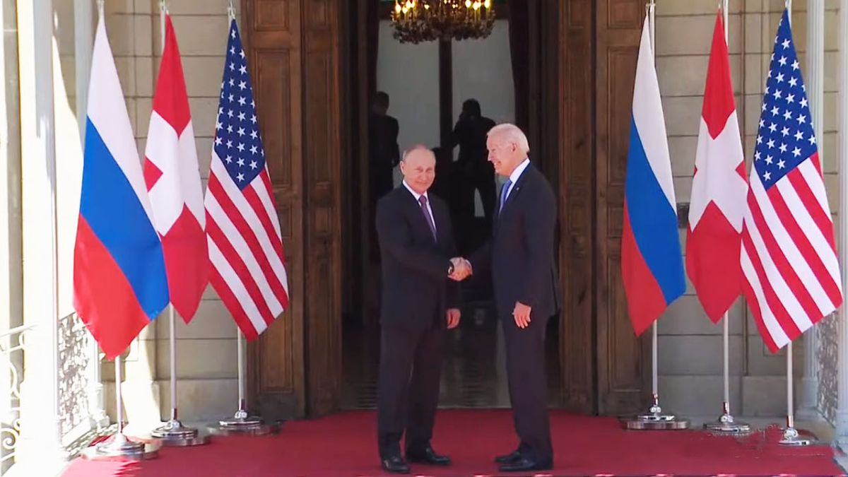 Vladimir Putin y Joe Biden