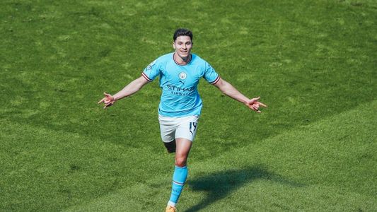 Con gol de Julián Álvarez, el Manchester City festejó el título con una victoria contra el Chelsea