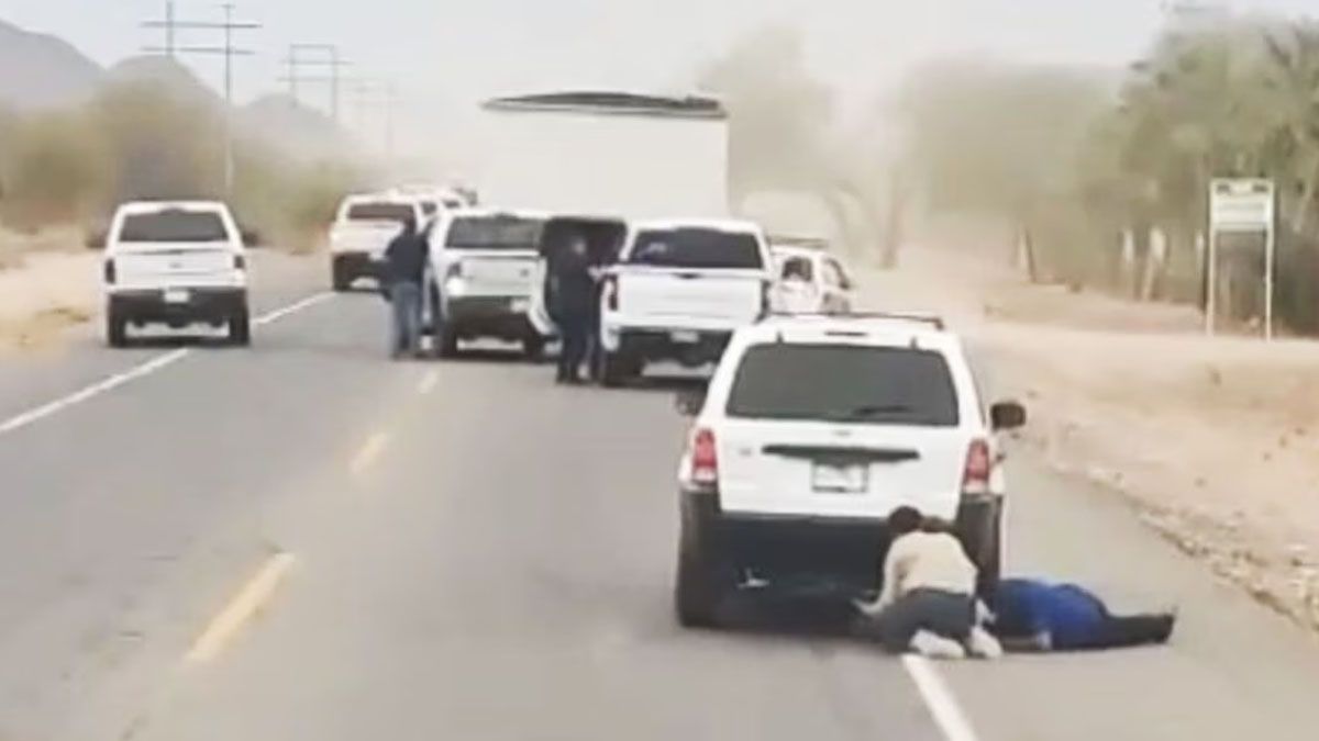 12 muertos en un enfrentamientos entre narcos y la policía en México (Foto: captura de TV).