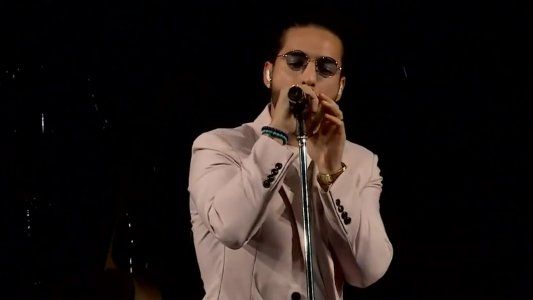 Maluma presentó la versión en español de la canción del Mundial