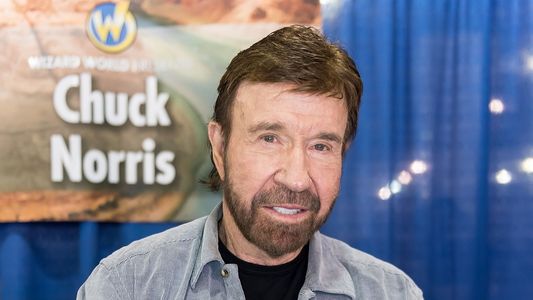 Chuck Norris deja la actuación por la dura enfermedad de su esposa