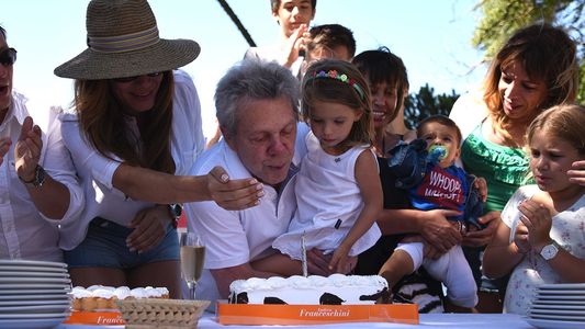 Emilio Disi festejó su cumpleaños entre amigos