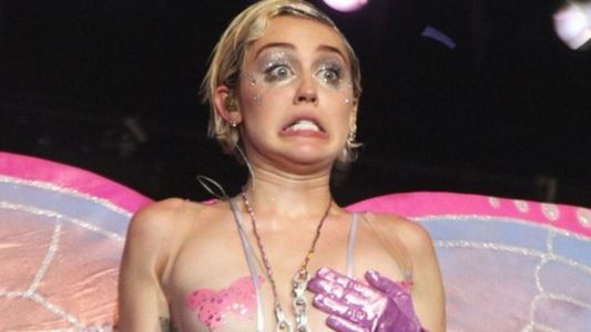 Miley Cyrus se define como pansexual: Nunca me gustó ser una chica