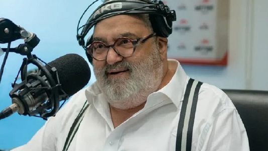 Los compañeros de Jorge Lanata lo despidieron en la última transmisión de su programa de radio