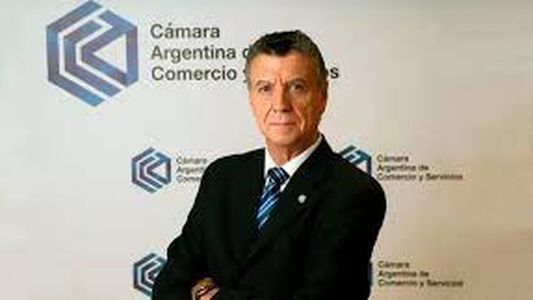 El presidente de la Cámara Argentina de Comercio desafió al Gobierno por el congelamiento de precios