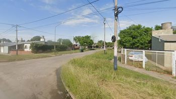 Un adolescente de 15 años discutió con su mamá policía y todo terminó en tragedia. (Foto: Google Maps)