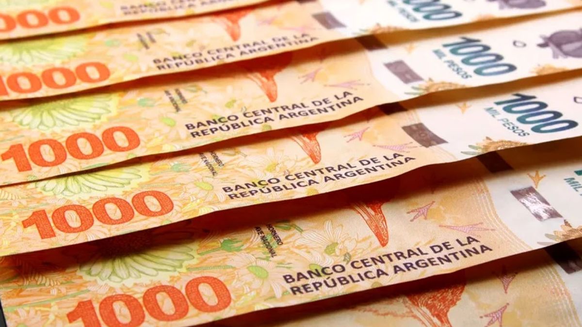 Aguinaldo 2024: este sueldo complementario representa una ayuda temporal para los trabajadores, pero también una oportunidad para gestionar mejor las finanzas personales. (Foto archivo)