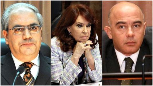 Causa Hotesur: piden el juicio político de los jueces que sobreseyeron a Cristina Kirchner
