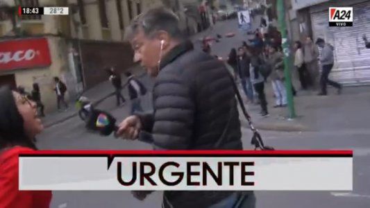 Bolivia: amenazan a la prensa extranjera y la embajada rescata a los periodistas argentinos