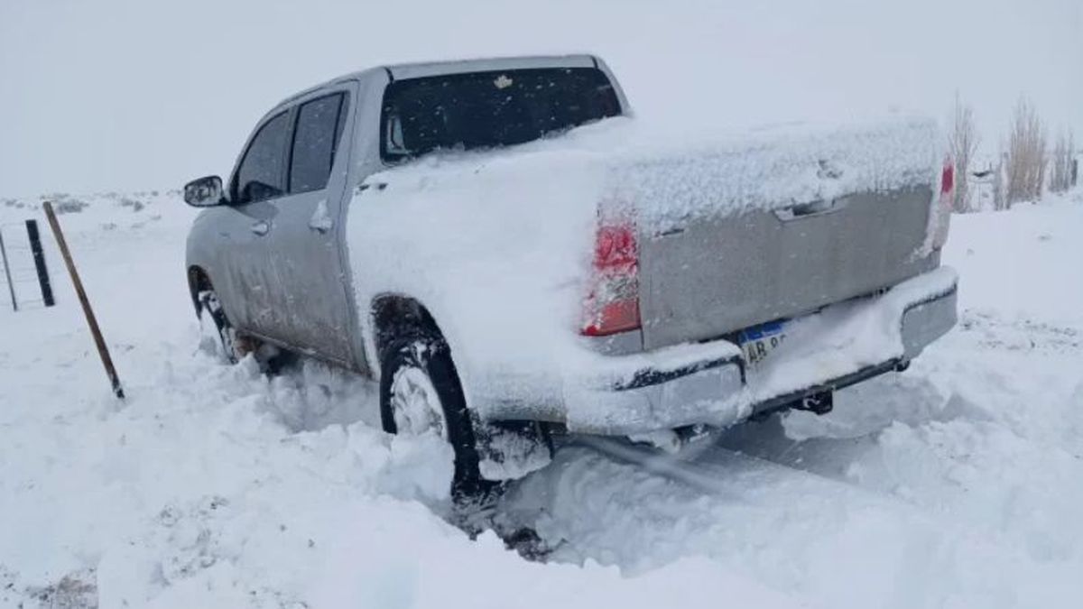 Sobrevivieron 44 horas atrapados en la nieve a 22 grados bajo cero en Santa Cruz. (Foto: gentileza La Opini&oacute;n Austral)