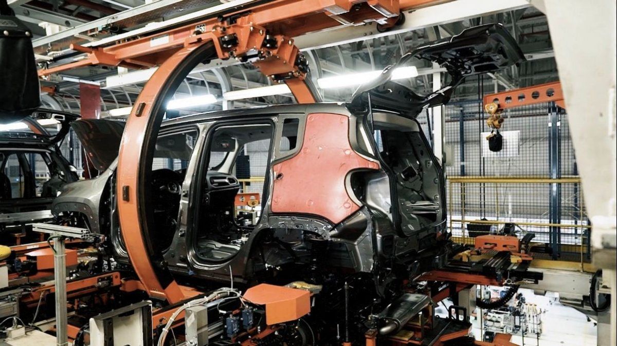 Jeep alcanza la marca de 350 mil Renegade producidos en Brasil