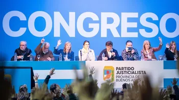 El Congreso del PJ armó una delegación para cerrar un frente electoral
