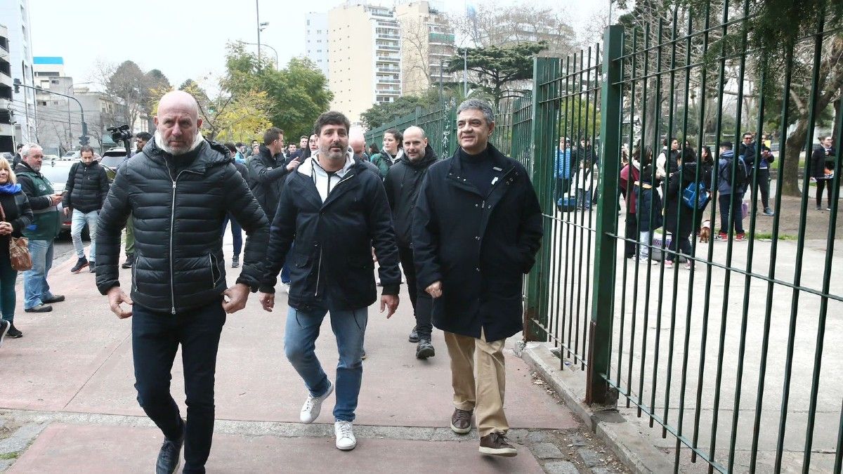 Jorge Macri estuvo acompañado por el ministro de Seguridad