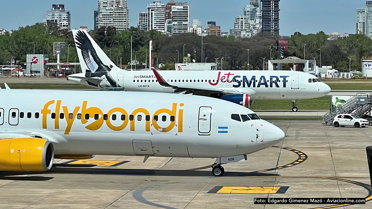 Aviones de JetSmart y Flybondi tendr&aacute;n m&aacute;s lugar en Aeroparque.&nbsp;