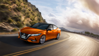 Llegó el nuevo Nissan Sentra. Se destaca por su equipamiento de seguridad