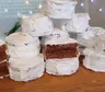 Alfajores de chocolate con dulce de leche y merengue italiano: cómo hacerlos en casa