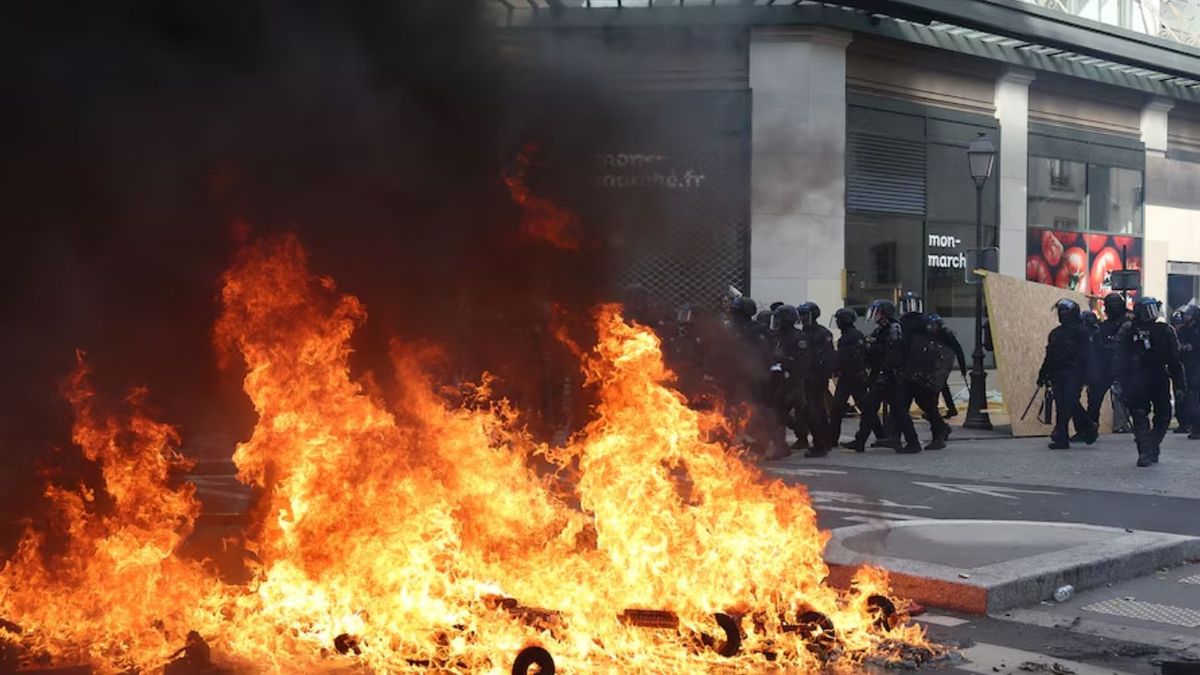 Francia: más de 1.200 detenidos tras una jornada de protestas