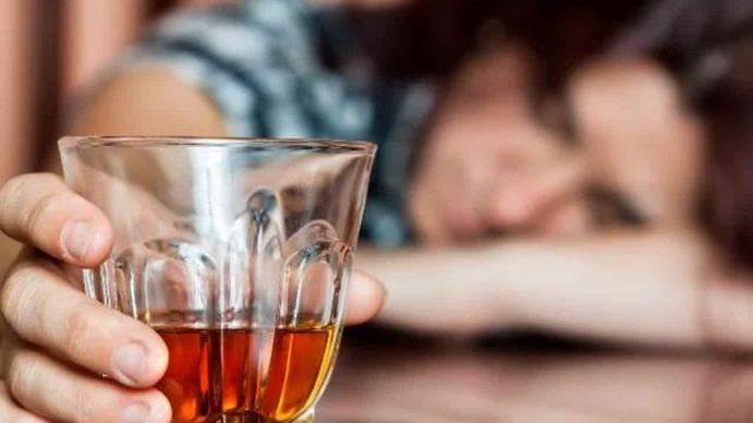 India: al menos 18 personas murieron tras ingerir alcohol adulterado