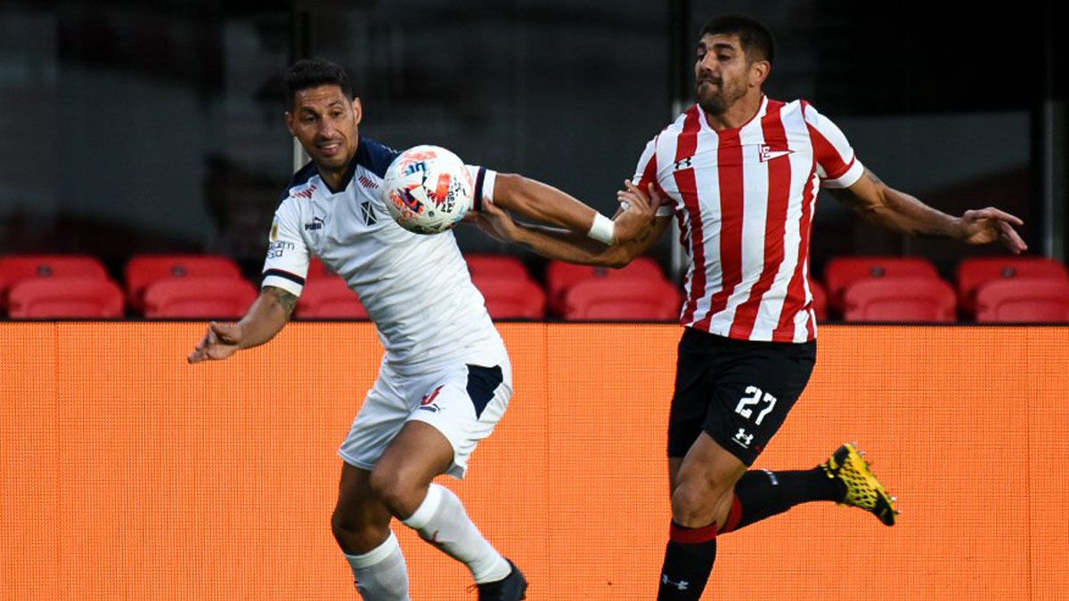 Estudiantes e Independiente empatan sin goles en La Plata ...
