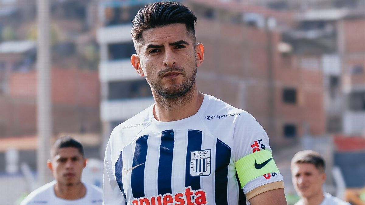 Tensión máxima en Alianza Lima: la barra brava apretó a Zambrano y a los otros jugadores denunciados por abuso