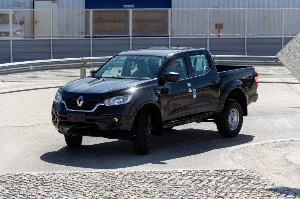 Las pre-serie de la pick-up Renault Alaskan ya se producen y prueban en la fábrica de Córdoba