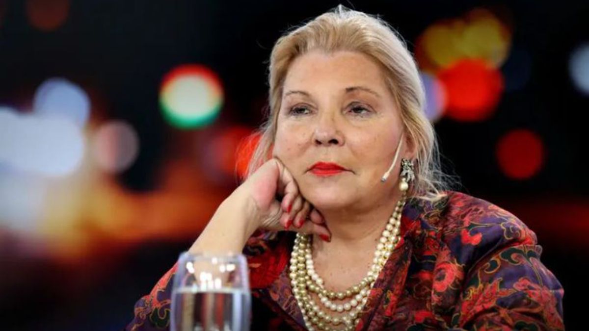 Reapareció Lilita Carrió