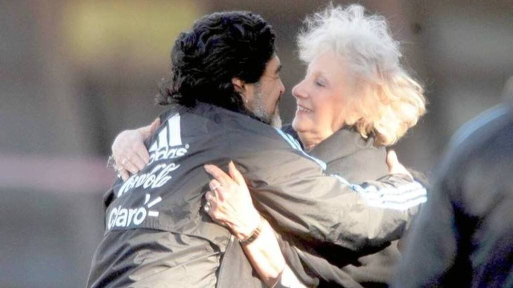 El día que Maradona llamó vigilante y botón a Videla