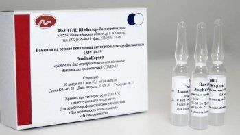 Rusia anunció que su segunda vacuna contra el coronavirus tiene una eficacia del 100%