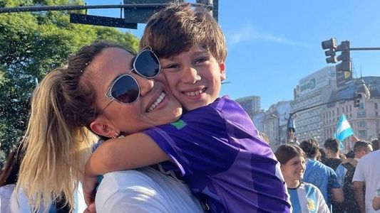 Jimena Barón y la carta de su hijo Momo que la quebró de emoción: Sin vos...