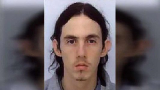 Hallan muerto a cuchilladas en su celda al pedófilo del año sabático