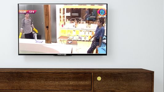 Tremenda pelea entre Ivana y Mauricio por la mugre del baño