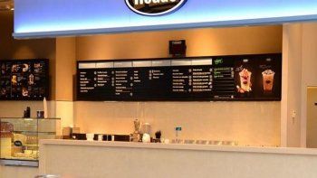 A Freddo le llegó la crisis: cierra su planta y va a convertir en franquicias sus locales