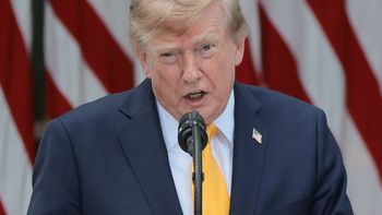 El Gobierno de Trump prepara la revocación de hasta 200.000 visas de turismo y negocios