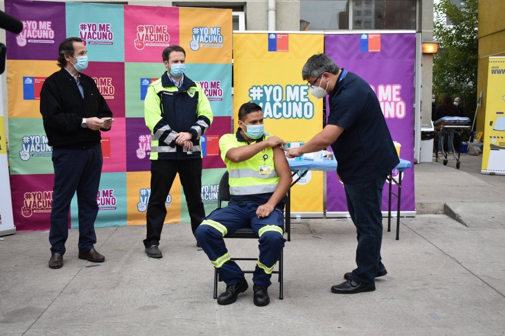 Coronavirus: en solo 3 días, Chile vacunó a más de 575 mil personas y lidera en Sudamérica