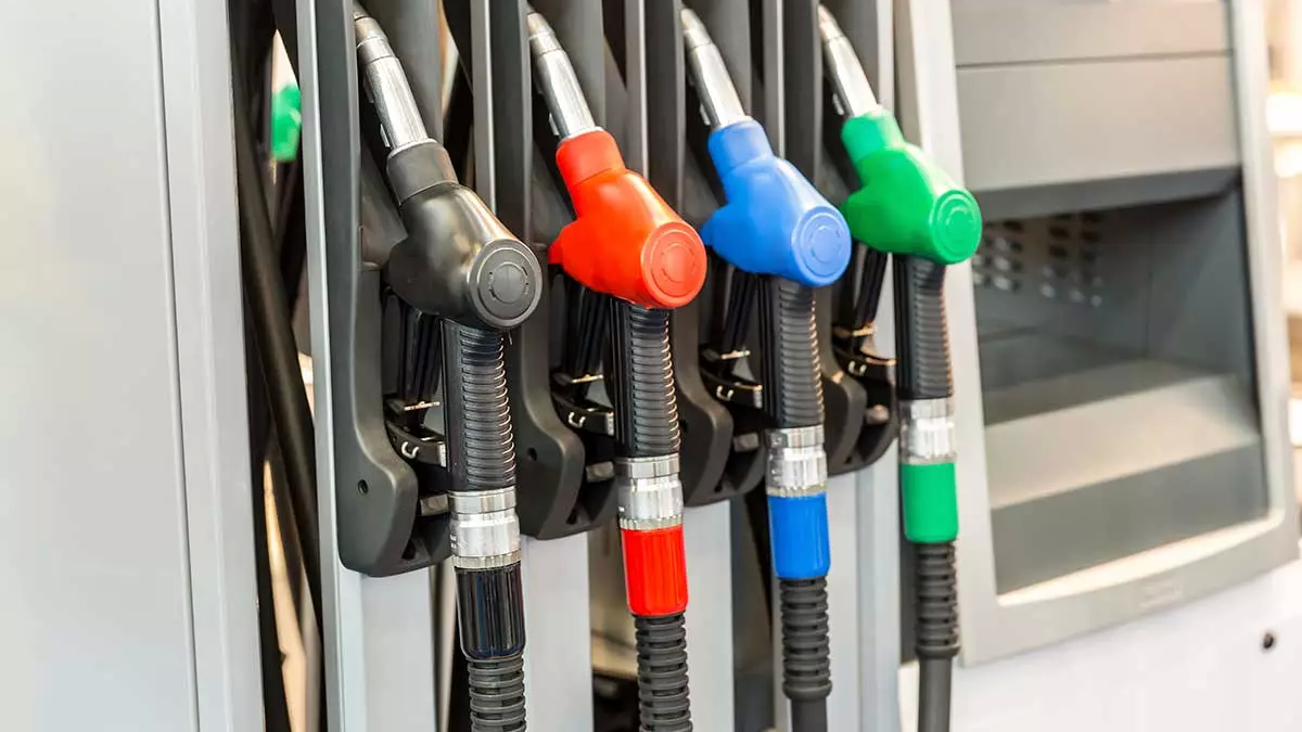 ¿Cuánto aumentaron los combustibles este domingo?