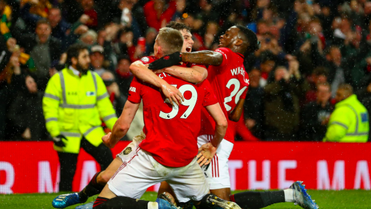 Premier League: con poco de Agüero y Otamendi, el City perdió 2-0 ante el United en el clásico de Manchester