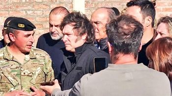 Javier Milei aterrizó en Bahía Blanca para monitorear la asistencia a las víctimas del temporal. (Foto: archivo) Javier Milei aterrizó en Bahía Blanca para monitorear la asistencia a las víctimas del temporal. (Foto: archivo)
