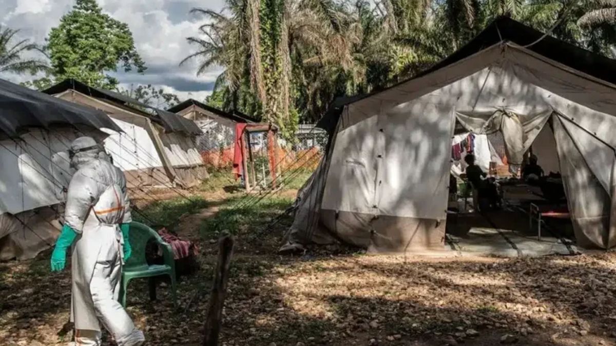 Los campamentos para tratar de controlar que el ébola no se propague aún más rápidamente. (Foto. Gentileza EMY)