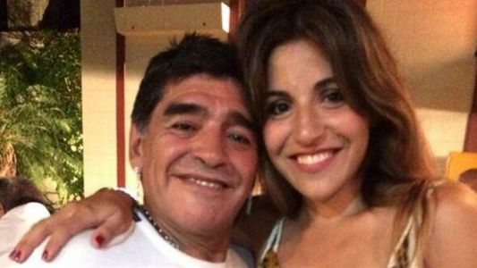 Gianinna Maradona a Diego: Acá estoy y lo sabes