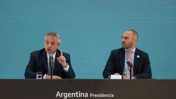 Alberto Fernández presentó junto a Guzmán el proyecto de ley de Renta Inesperada. 