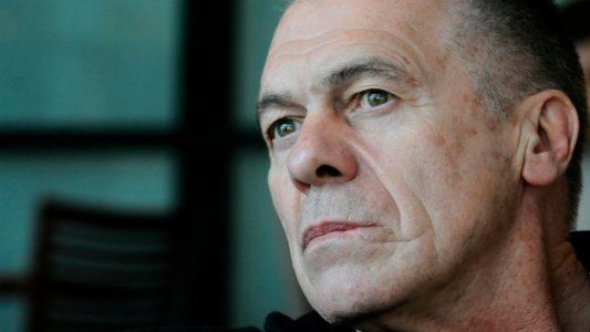 Miguel Ángel Solá sufrió un accidente en una vereda de Madrid: Los médicos son optimistas