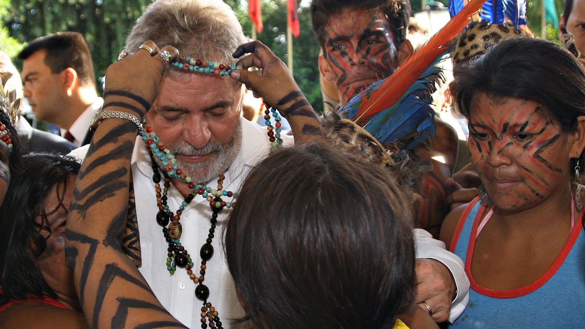 Brasil superó lo 500.000 muertos por Covid-19 y Lula calificó la situación de genocidio.