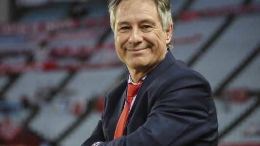 Holan se acerca al fútbol brasileño: los cinco clubes que se interesaron por el ex DT de Independiente