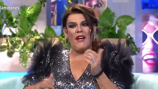 Costa: De vivir en un vagón de tren a disfrutar del éxito en los medios