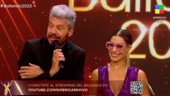El extravagante regalo que le hizo Fernanda Sosa a Marcelo Tinelli en el Bailando 2023