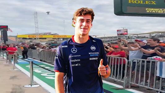 Argento 100%: el particular cruce de Franco Colapinto con un grupo de fanáticos en Austin